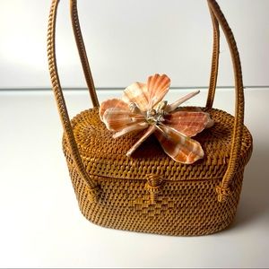 Short Handle, Wicker Mini Bag with Seashell Flower
